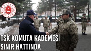 Millî Savunma Bakanı Hulusi Akar Beraberindeki TSK Komuta Kademesi ile Sınır Hattında