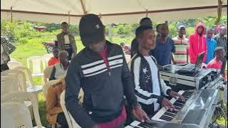 Odosh Jasuba the king of Live performance performing live Milicento Song at Midoti, Migori County