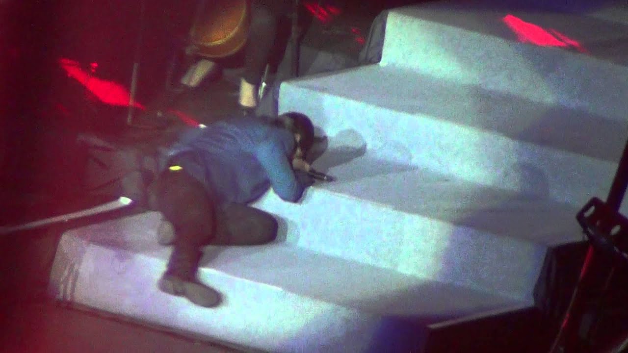 Mozart, l'opéra rock le concert - L'assasymphonie (Russia, Saint-Petersburg 18.02.2013)