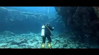 Ana Pele Kona - Exploring Underwater Lava Tubes of Kona Hawaii with Kona Honu Divers