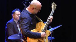 Video voorbeeld van "Twisted Blues | Trio Peter Beets & Anton Goudsmit"