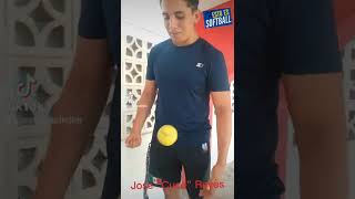 Como lanzar un RISEBALL en softball fastpitch por Jose "Cuco" Reyes screenshot 4