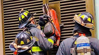 FDNY BOX 0827 - FDNY OPERATING FOR 10-76 HIGHRISE 3RD ALARM FIRE IN HIGH VOLTAGE ROOM ON PARK AVENUE