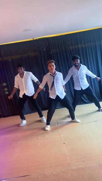 Jise Dekh Mera Dil Dhadka Dance
