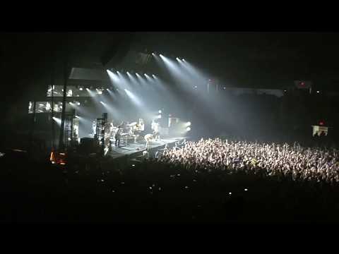 Paramore - Misery Business - Live at Art and Friends - Nashville Municipal Auditorium - 9/7/2018