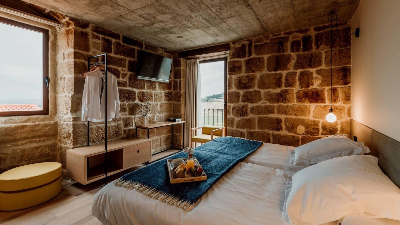 Boutique Palacio Condes de Cirac, Villalba de Rioja, Spain | Travel With Urvi