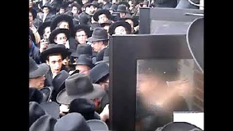 Levaya of Rav Shmuel Berenbaum ztz"l (2008)