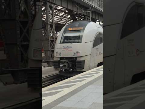 Transregio train departs to Köln Messe/Deutz