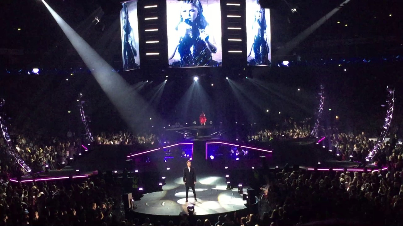 Saara Aalto & Matt Terry 'Writing's On The Wall' in Hartwall Arena, Helsinki 15.4.2017