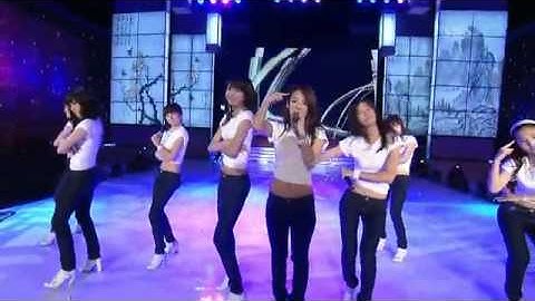 SNSD   Gee @ Baeksang arts awards Feb 27, 2009 GIRLS