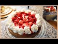 How to Make THE PERFECT New York Cheesecake | VERY EASY Recipe + Strawberry