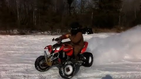 Polaris Predator 500 Winter Riding ** ATV  Donuts on ICE ** Snow Drifting **