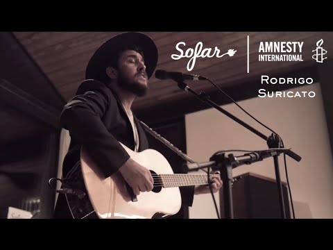 Rodrigo Suricato - O Tempo Não Para | Sofar Rio de Janeiro - GIVE A HOME 2017