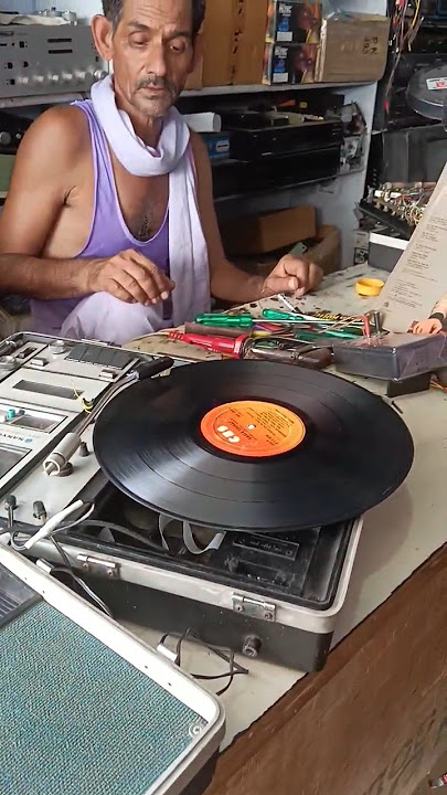 Sanyo 3in1 Stereo Record Player Redio Cassette Recorder Available👉📱 7742853435 🙏 #sanyo #3in1 #japan