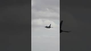 USAF F-16 Fighting Falcon Low Flyby #christchurch and landing #f16