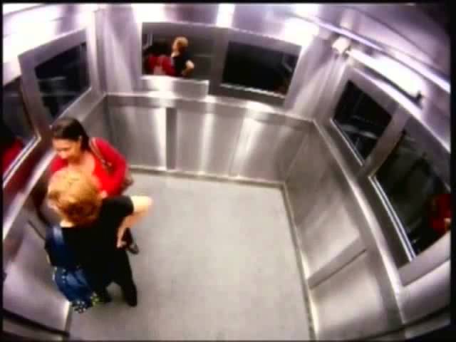 Sucesso, Menina Fantasma no elevador está de volta ao SBT/Alterosa