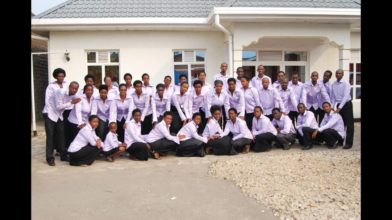 YABANJE KWITWA PATMOS, NYAKABUNGO, UMVA AMAVU N'AMAVUKO YA BETHFAGE CHOIR