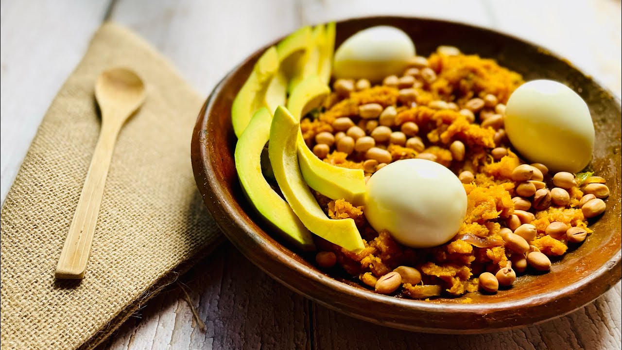 Let’s make some Ghanaian Otor|| ETOR|| Mashed ripe plantains || SPECIAL