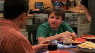 Two and a Half Men - Banana Cream Pie [HD]