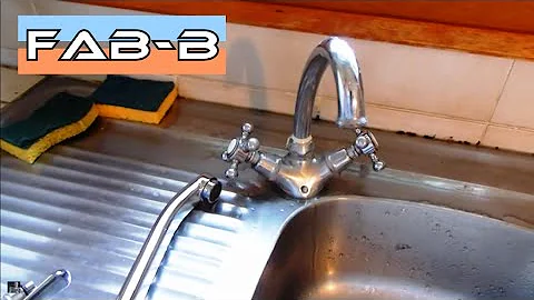 Comment remplacer le robinet de cuisine ?