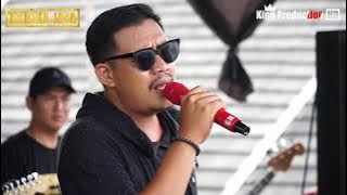 Sebotol Minuman  - Irwandy RE  - New Arnika Jaya BTN Gria Mertapada Kulon Kec Astanajapura Kab- Crb