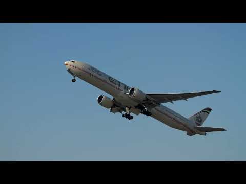 A6-ETS Etihad Airways