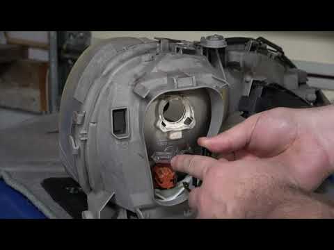 Mercedes Benz S430 (w220) How to change the low beam lamp/headlight