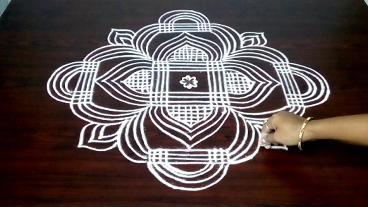 Sankranthi Dhanurmasam || Margazhi Rangoli Designs || Pongal kolam || Fashion World