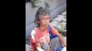 Orang gila bicara politik bikin ngakak