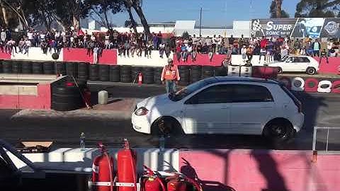 Toyota Runx Rsi 2zzge e12 vs Honda ballade Vtec(track day)