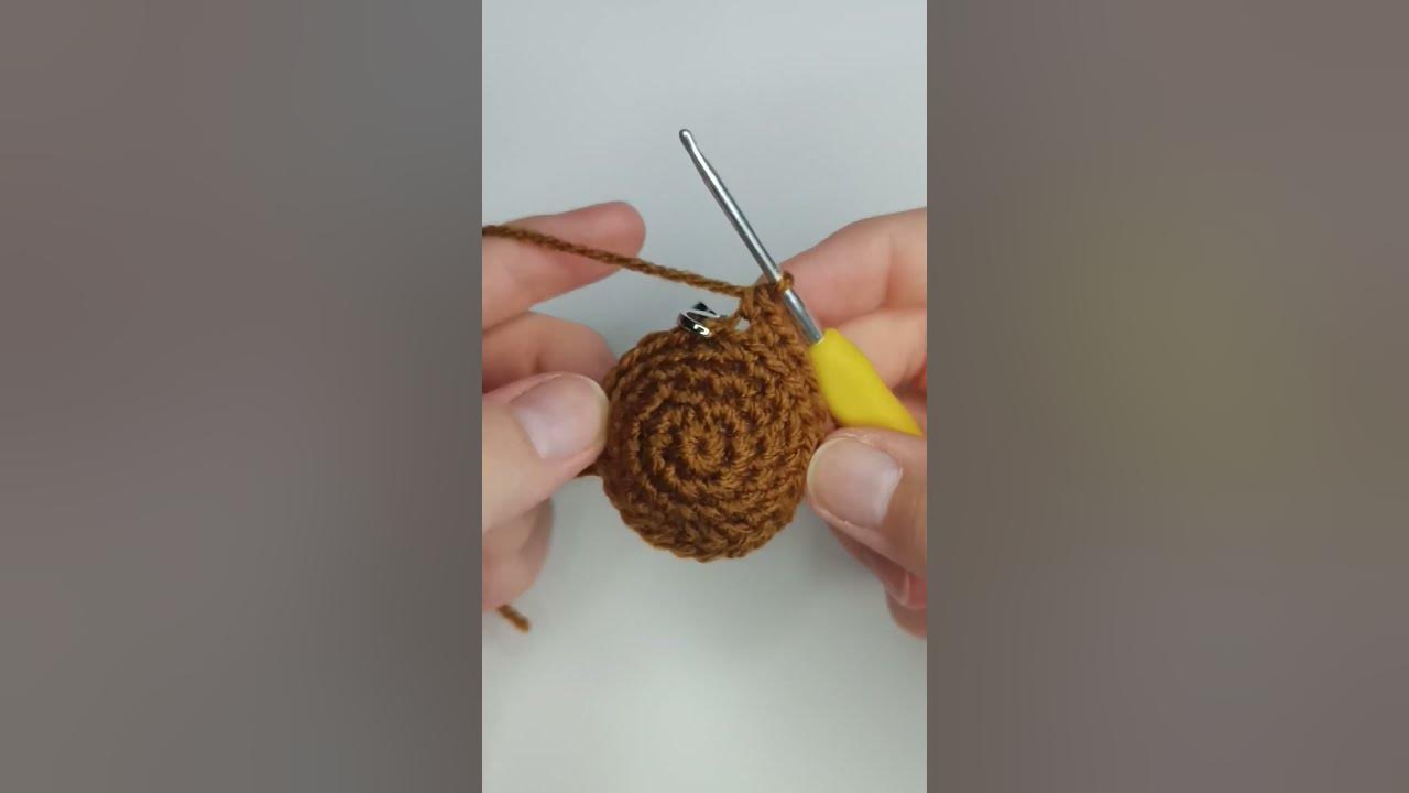 Blue Winnie the Pooh Honey Pot Bag / Handmade Crochet 