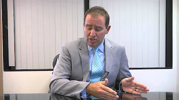 Do contractors need professional liability insurance?