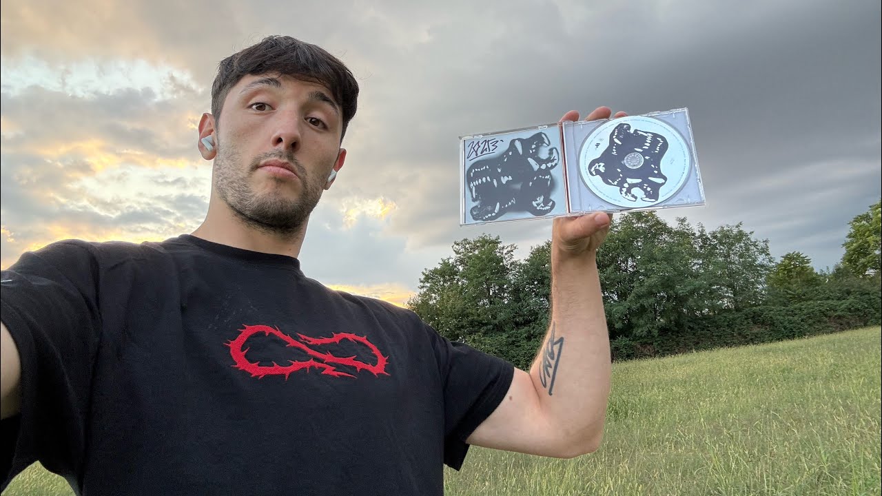 Parlo di : OSTIL3 - 333Mob ( 2025 )