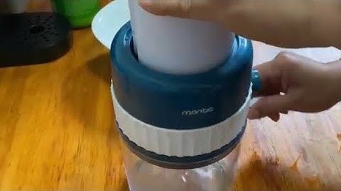Manba Ice Shaver from Amazon, manual cranking.