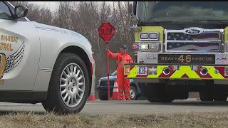 Bus crash shuts down part of Trumbull County highway
