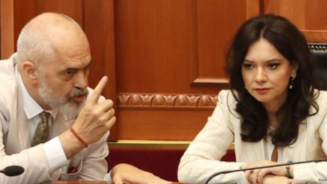 “Spiropali tradhton Ramën te ambasadorët” / Zbulohet sherri brenda PS-së