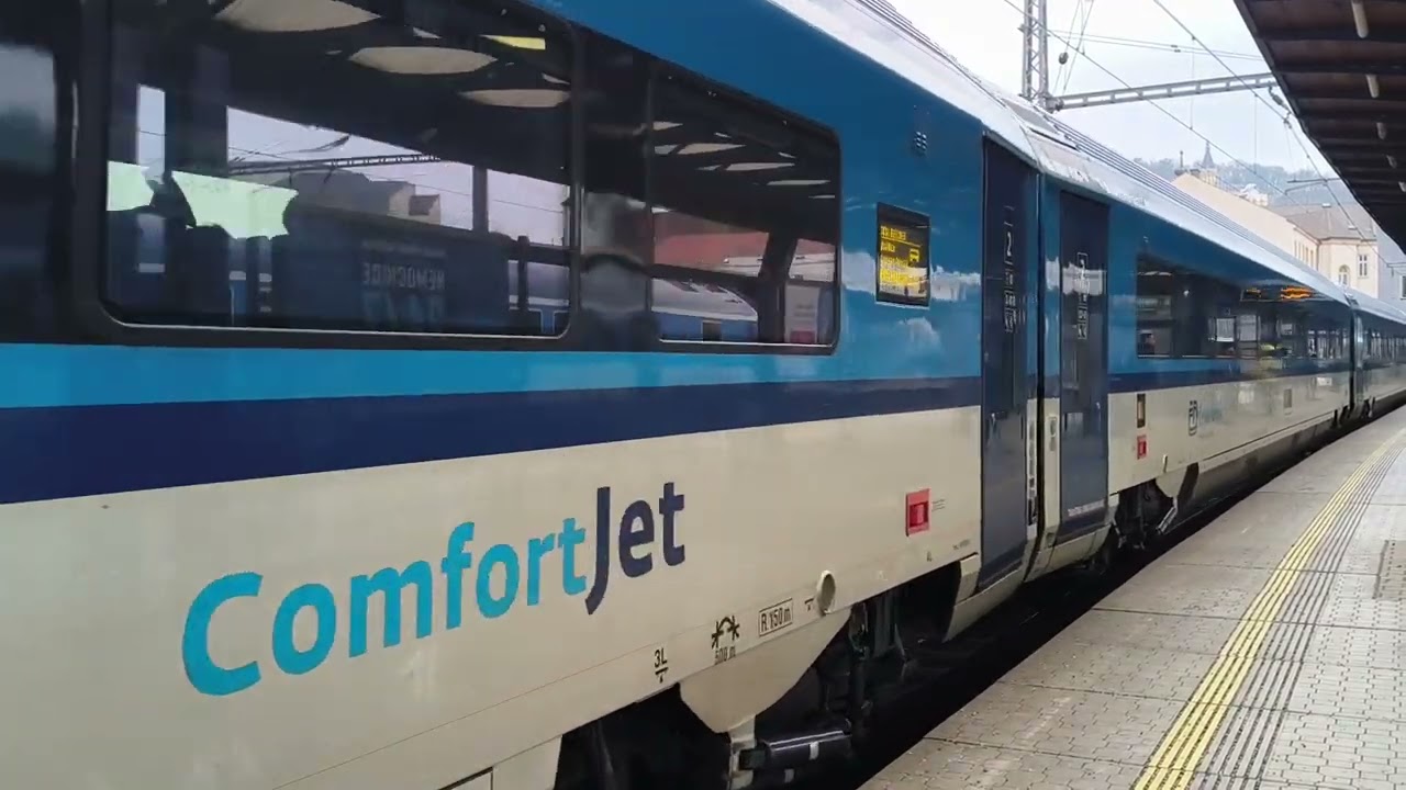 Hlášení příjezd a odjezd pro vlak RailJet 382 Berliner (EC 174 Hungaria/Berliner)