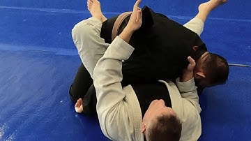 lasso choke from guard