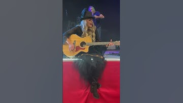 Thumbnail of When Silver Springs is requested , you do it❤️ #livemusic #fleetwoodmac