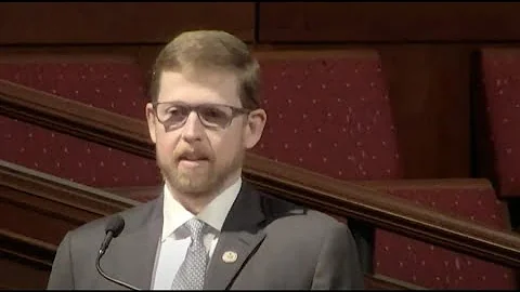 John Isakson offers tribute to father, former Sen....