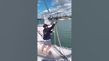 Anchoring tips ⛓️⚓️ #sailing #anchor #liveaboardlife
