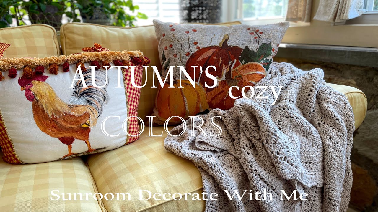  COZY AUTUMN DECORATING FALL PUMPKINS & PILLOWS FALL DECORATE WITH