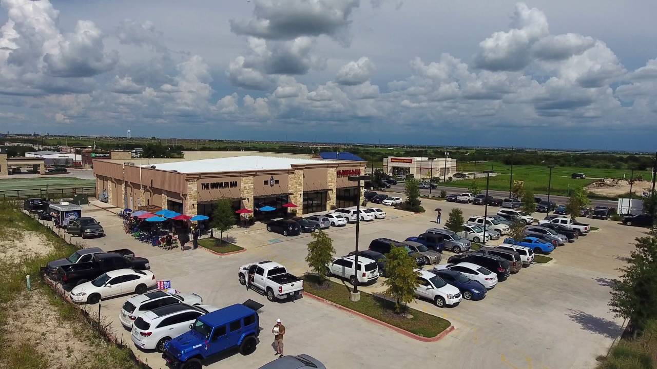 John Brotherton BBQ The Growler Bar in Pflugerville, TX 4k YouTube