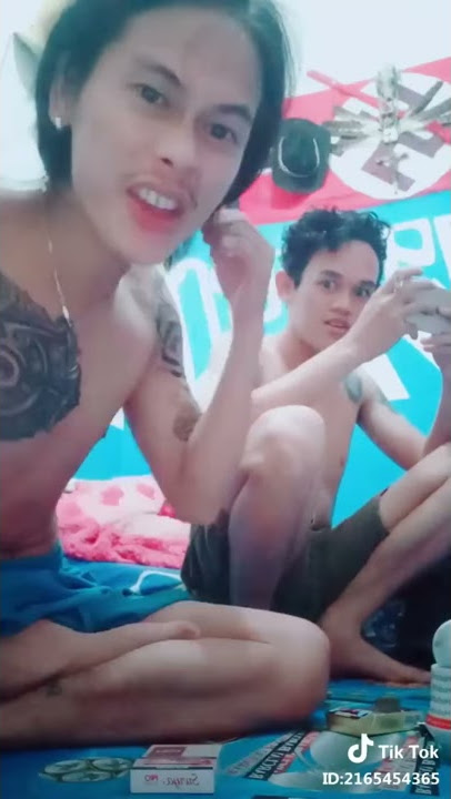Video tik tok cowok bertatto bikin ngakak