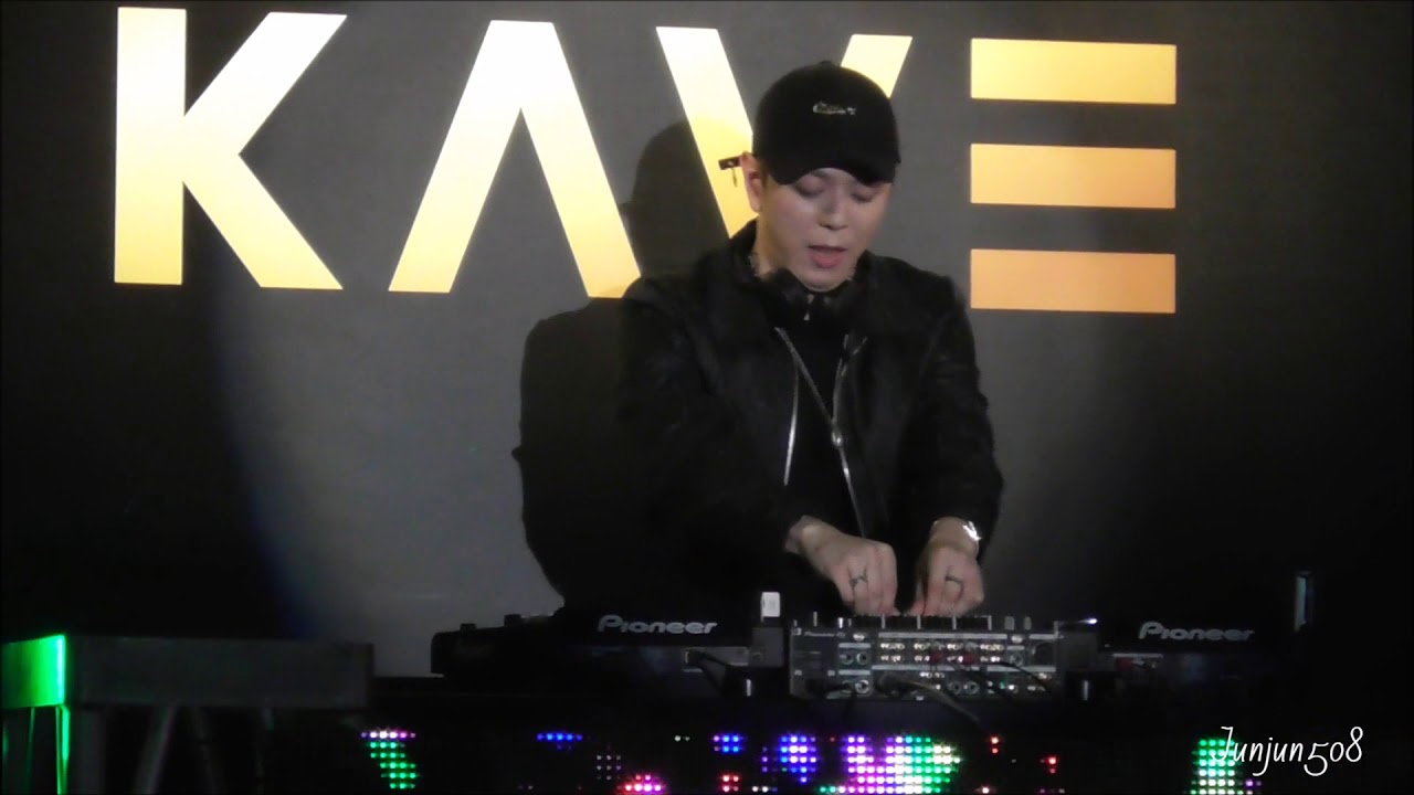 20170812 KAVE GRAND OPEN EVENT_Opening DJ_ZE:A Junyoung - YouTube
