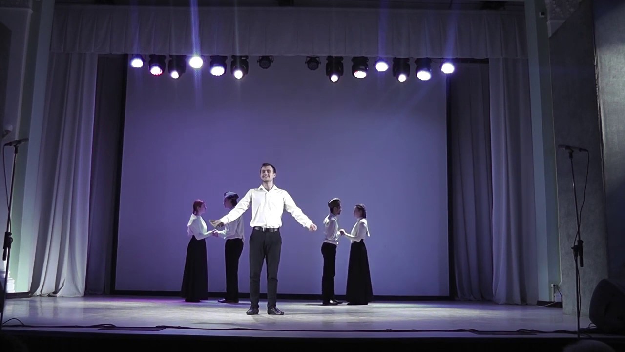 Спектакль-зримая песня 