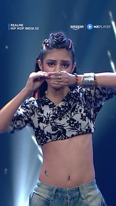 Chitrakshi Brings the Disco Vibe Back! 🔥 | Realme Hip Hop India S2 | Amazon MX Player