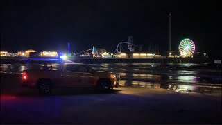 Twin brothers missing in water near Pleasure Pier in Galveston, beach patrol says