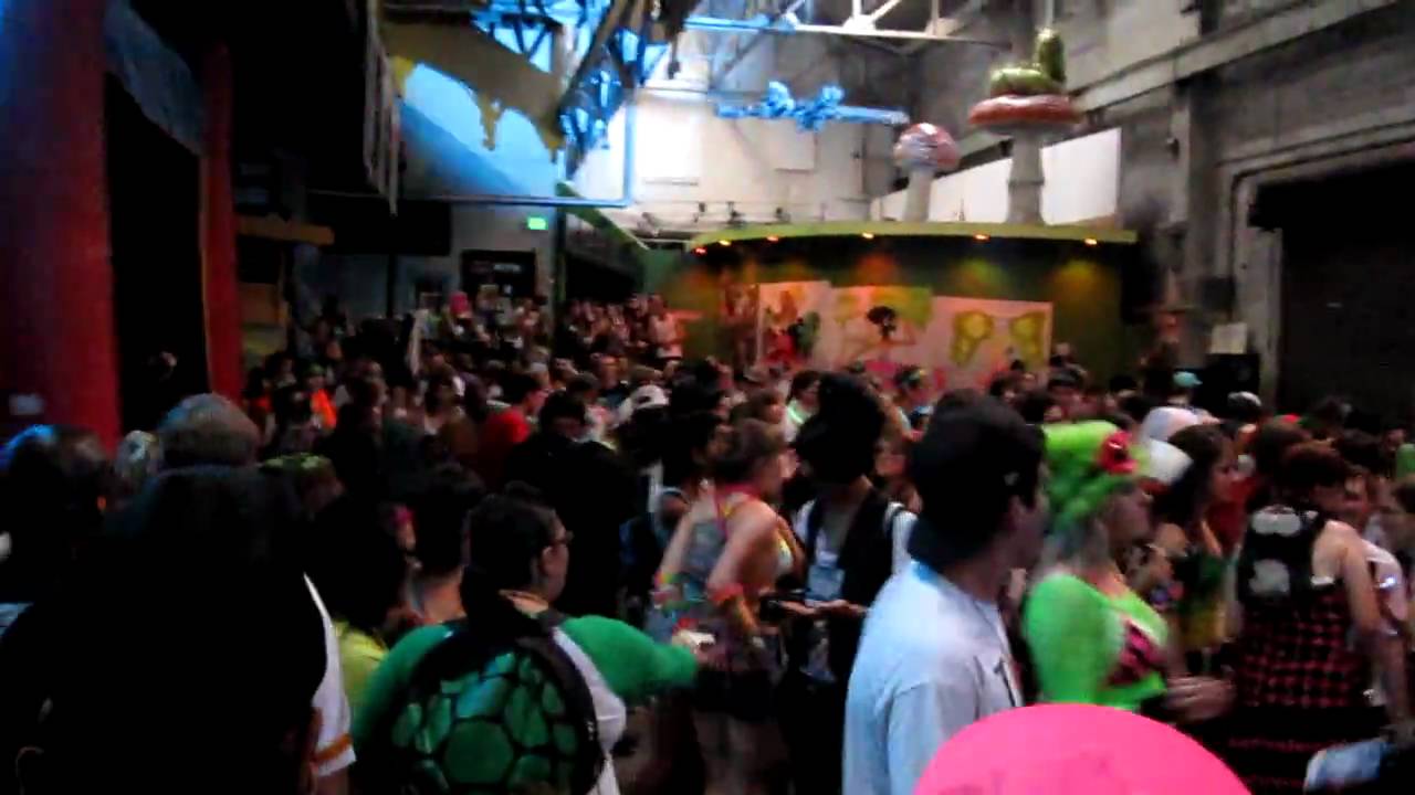 Neverland Rave during the day - YouTube