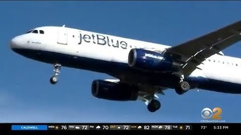 Study finds airline passenger satisfaction is down